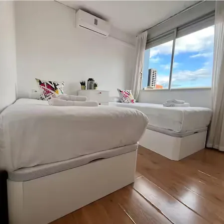 Diagonal Mar 2bd 2bth Self Check In Apartment