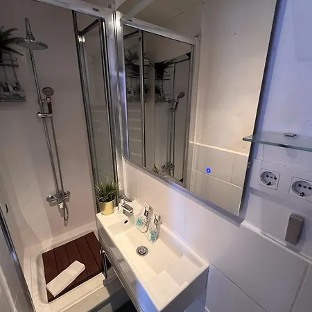 Apartman Reformado! A 5 Minutos Metro L4 Besos Mar Y A 10 Minutos Diagonal Mar